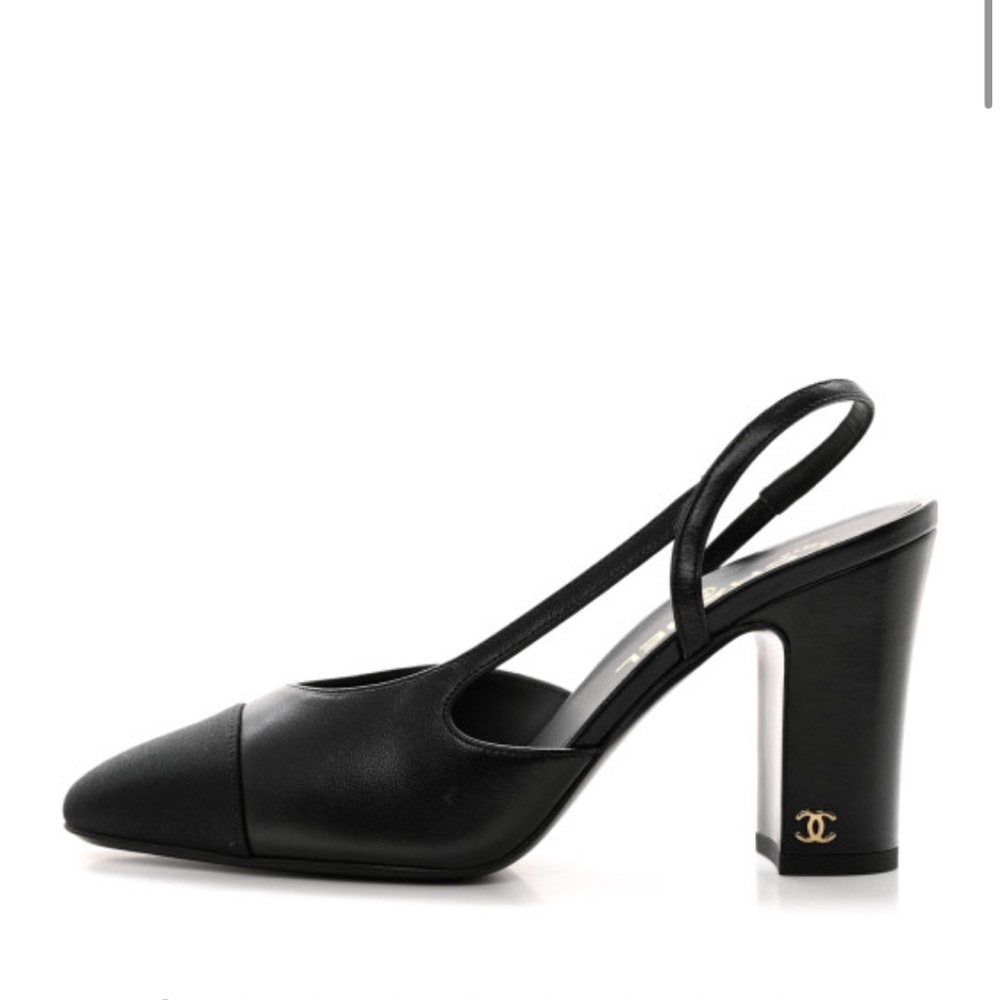 CHANEL Slingbacks 24P
